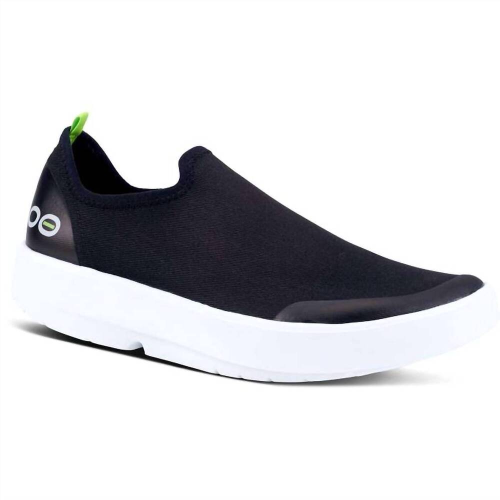 NEW OOFOS women's oomg eezee low casual shoes in white black